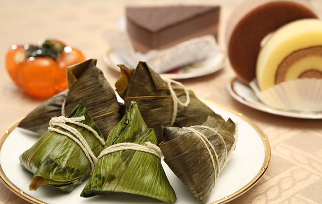 Eat Zongzi